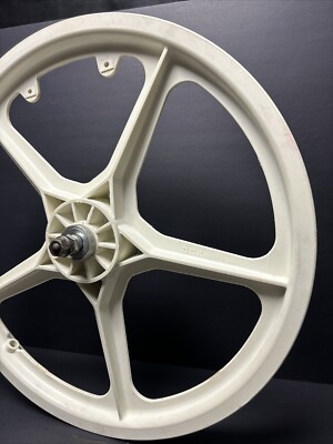 NOS 20” O.G.K OGK Front White MAG Wheel bmx JAPAN Suzue Fit: GT