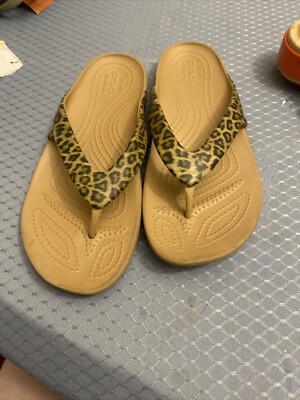 Crocs Kadee II Leopard Cheetah Print Flip Flops Women's Size W