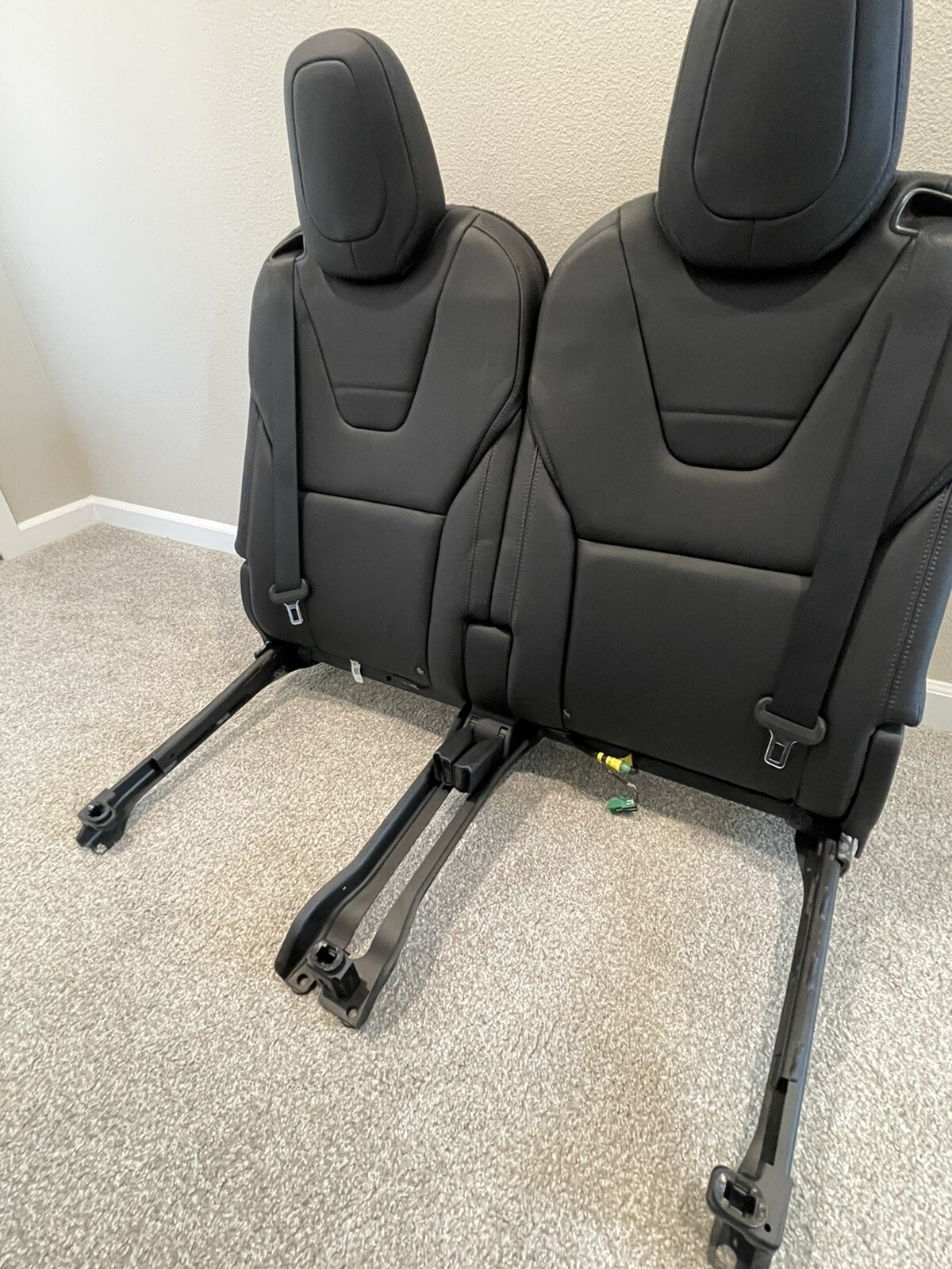 tesla model x 3rd row seat bench