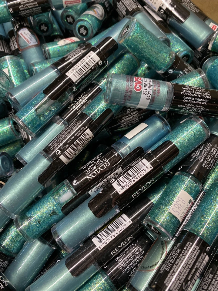 Amazon Lot Of 240 Revlon PhotoReady Eye Art Lid+Line+Lash, Green Glimmer 010 - Image 2 of 3