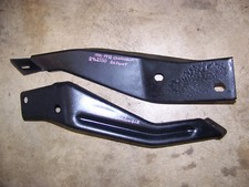 1970 1971 1972 Dodge Challenger Bumper Brackets Oem 2962330 2962334 1970 1971 1972 Dodge Challenger Bumper Brackets Oem 2962330 2962334
