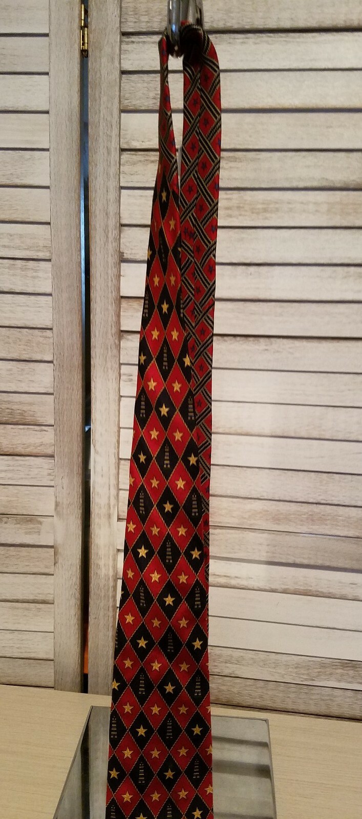 Tommy Hilfiger Mens Tie Red Blue Yellow Stars Lighthouses Classic Italian Silk  thumbnail 9