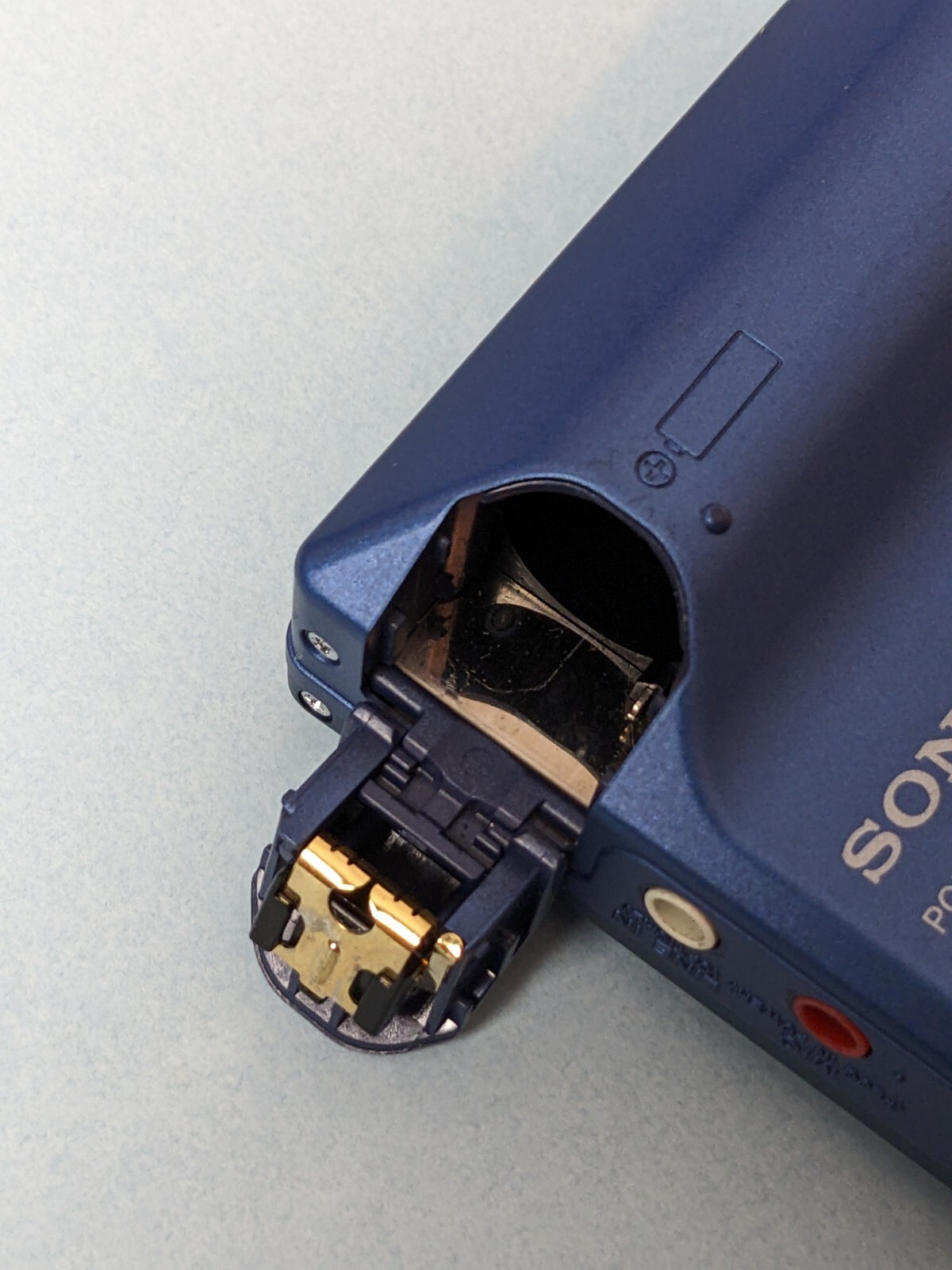 Sony MZR700 MD Recorder MiniDisc Walkman+Extras. Tested. Works Great