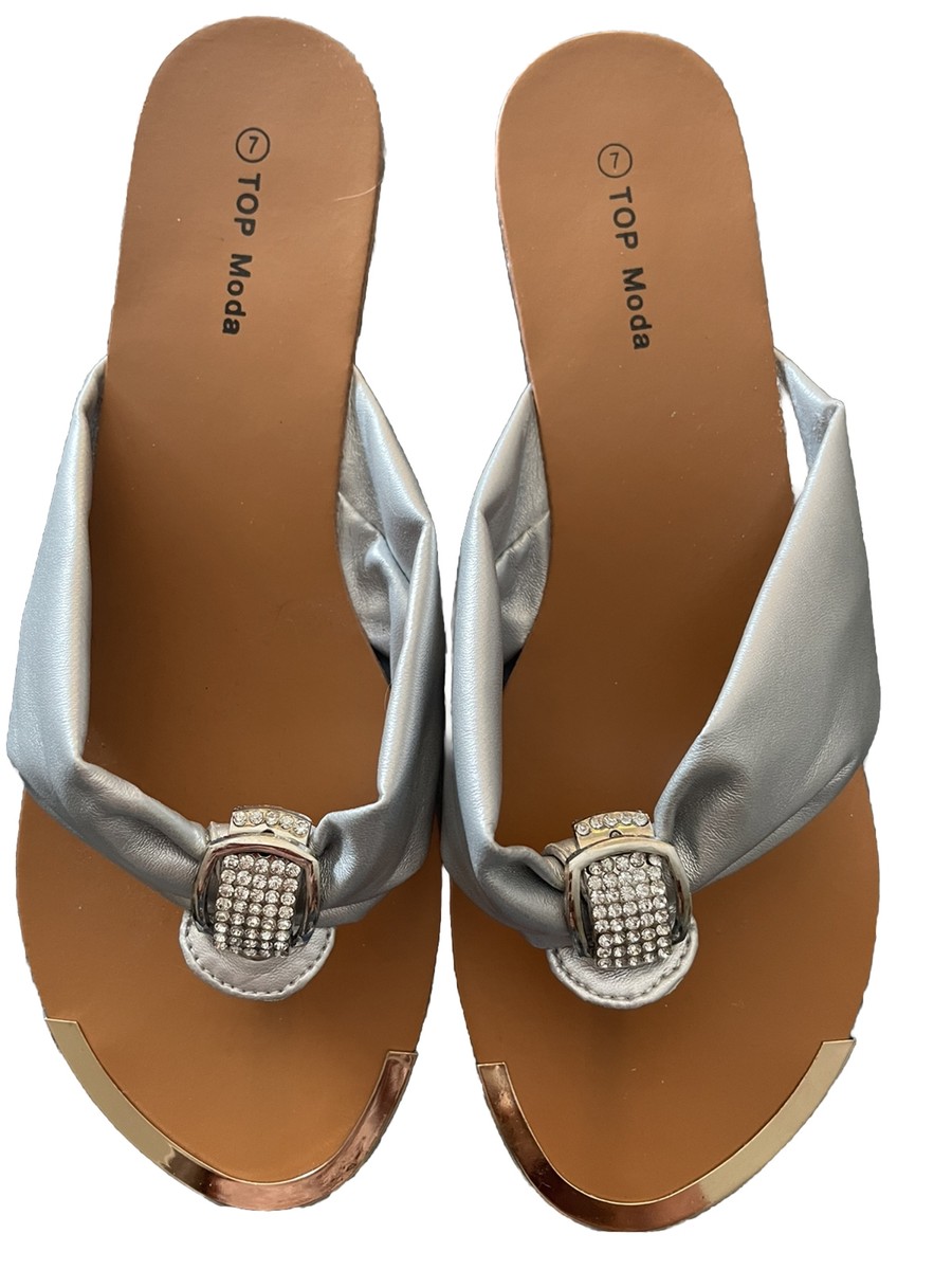 Top Moda Silver Jeweled Thong Sandals Flats Fancy Party Dressy