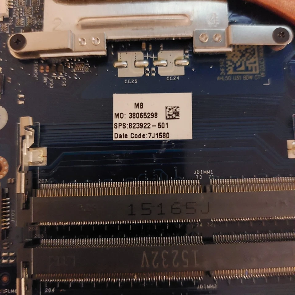 Hp Pavalion model 15-ba054sa , Motherboard model 823922-501 - Image 4 of 4