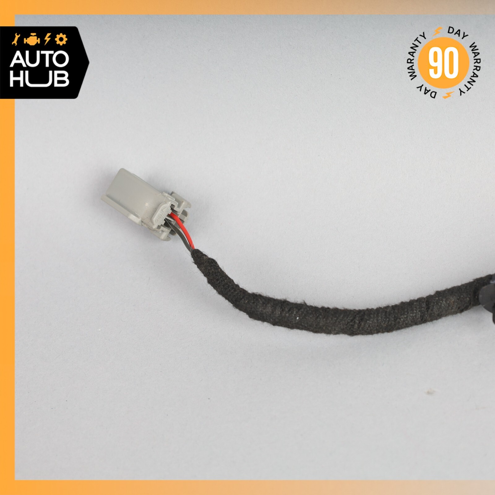 17-20 Maserati Levante M161 Front Left Driver Seat Belt Buckle Black OEM 26k