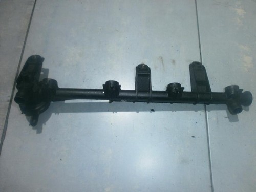 Renault Scenic 2001 Fuel injector rail (injectors)(Fuel distributo #26222-36