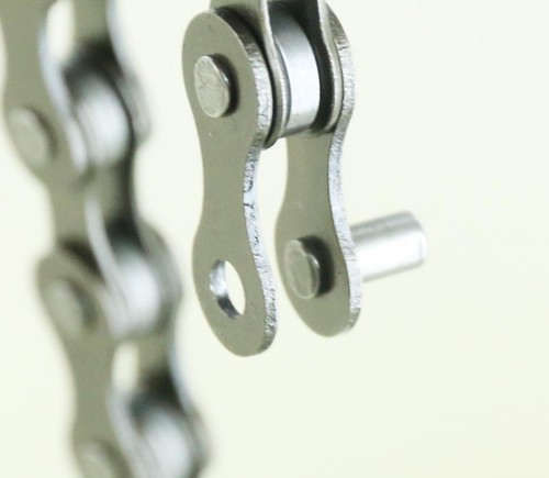 KMC Z 3/32" 7/8 Speed Bike Chain 102L Links NEW - Picture 4 of 5