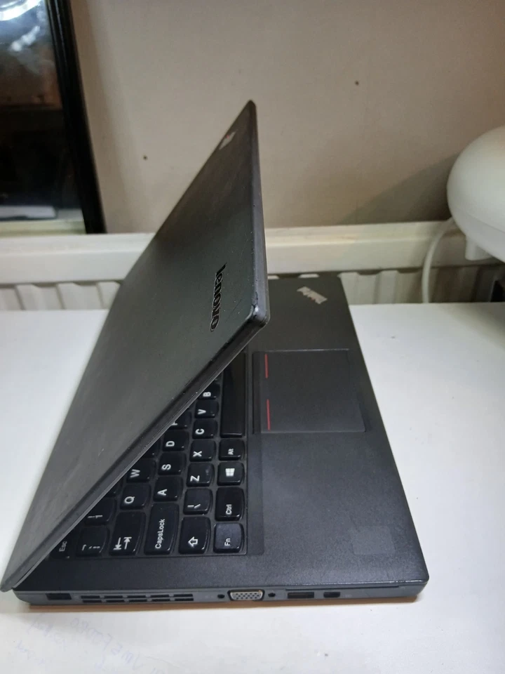 Lenovo ThinkPad X250 · i5-4200U · 8GB · 128GB, photo 2 of 4