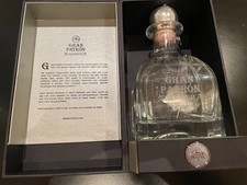 Gran Patr&oacute;n Platinum Tequila 70cl - Ultra-Premium Triple Distilled - Gift Boxed