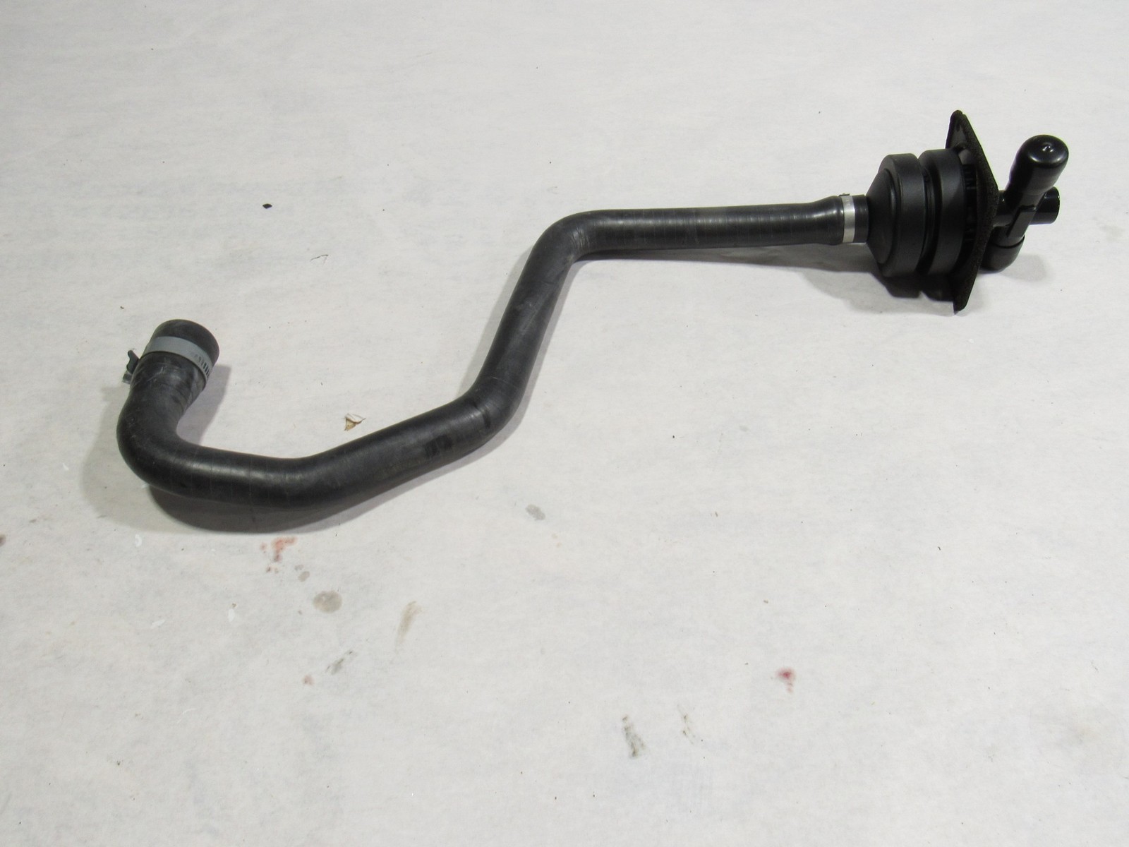 17-20 Mclaren 720S 720 2020  Rear Engine Secondary Air Valve Hose Pipe Line #3