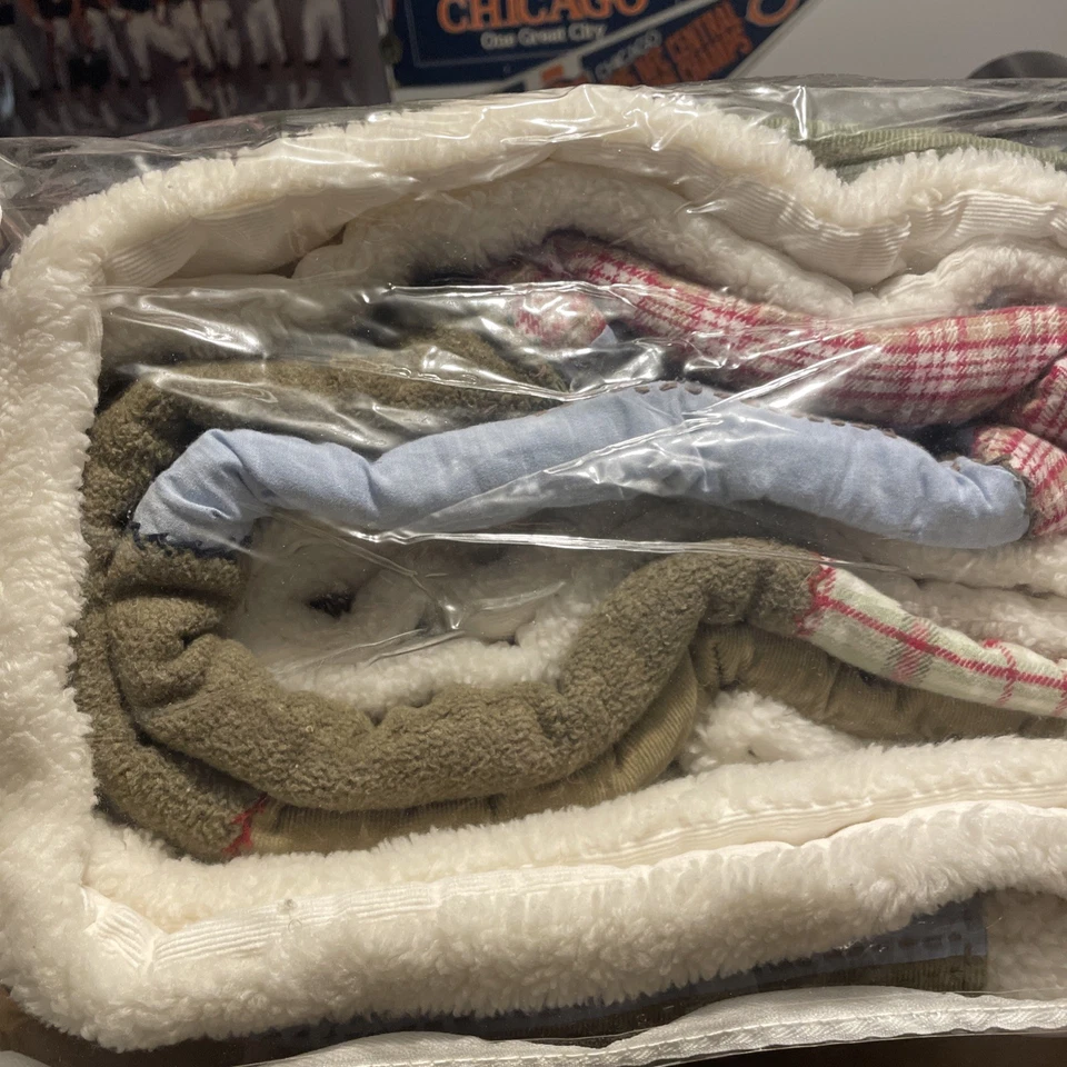 Pottery Barn Kids Tahoe Twin Quilt Cabin Plaid Fleece Patchwork Sherpa Corduroy - Image 3 of 4