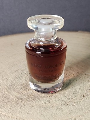 Mini Yves Rocher Secrets D'Essences ROSE ABSOLUTE Eau De Perfume Travel 0.16 oz