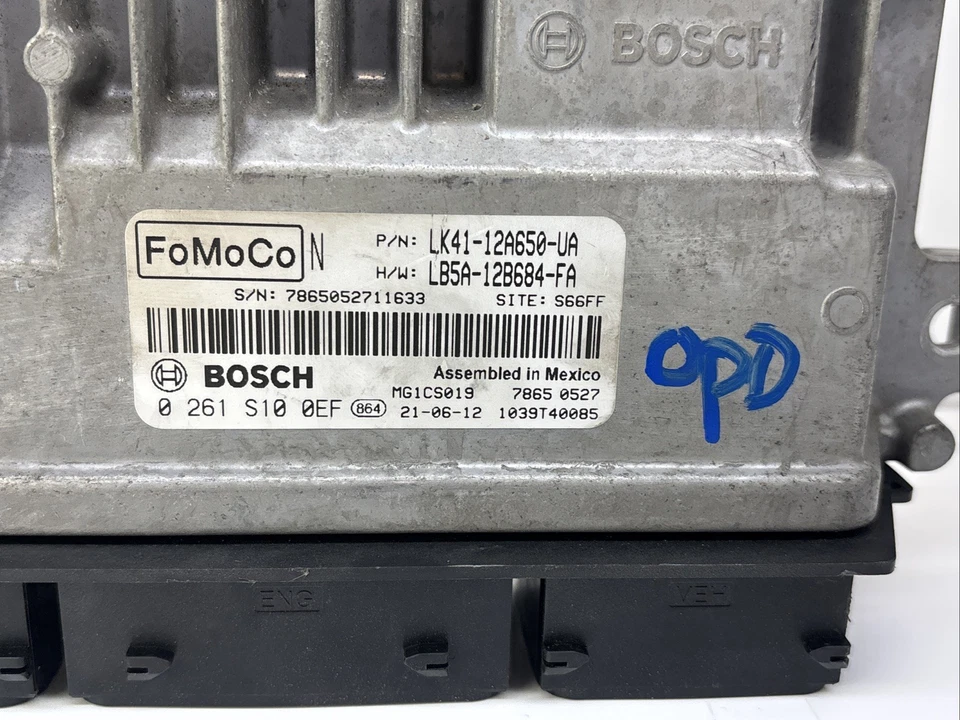 Módulo de control informático del motor Ford Transit 350 2021 ECU Foto 2 de 4