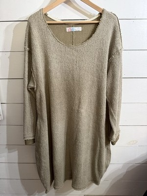 green emerald velvet dress Free People Beach Long Sleeve Ribbed Knit Olive Green Midi Dress (Size XS) main image 1