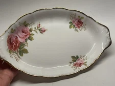 Royal Albert Vintage American Beauty pink roses/Gold Trim Bone China  TRAY Bowl 