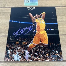 SIGNED Kobe Bryant #24 LA Lakers NBA Finals 2000 Autographed 8x10 Photo COA HOLO