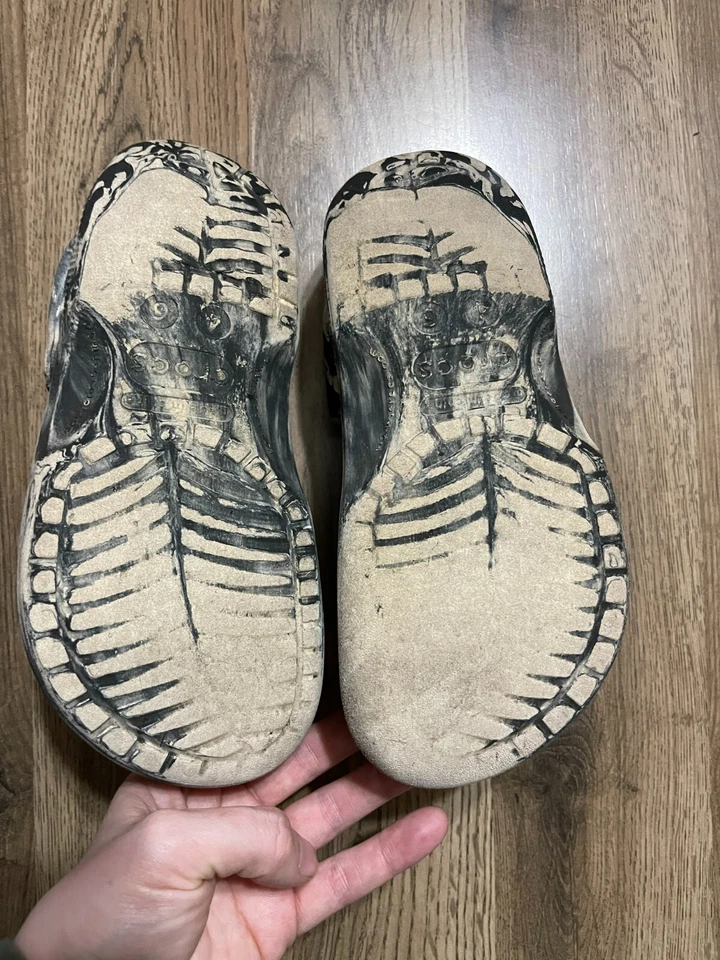 Zapatos Crocs, para niño talla 6, negro marrón, sin cordones, cómodos Foto 3 de 4