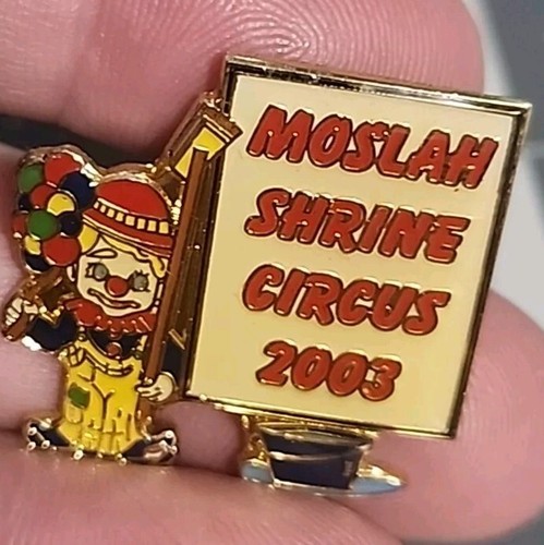 2003 Moslah Shrine Circus Vintage Enamel Pin Metal Pin-Back White Red Gold