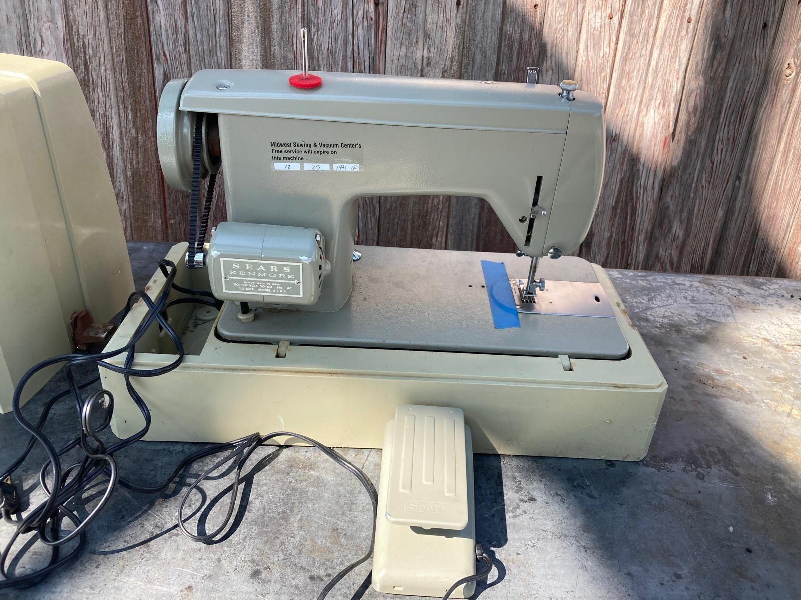 Vintage Sears Kenmore Sewing Machine Model With Case