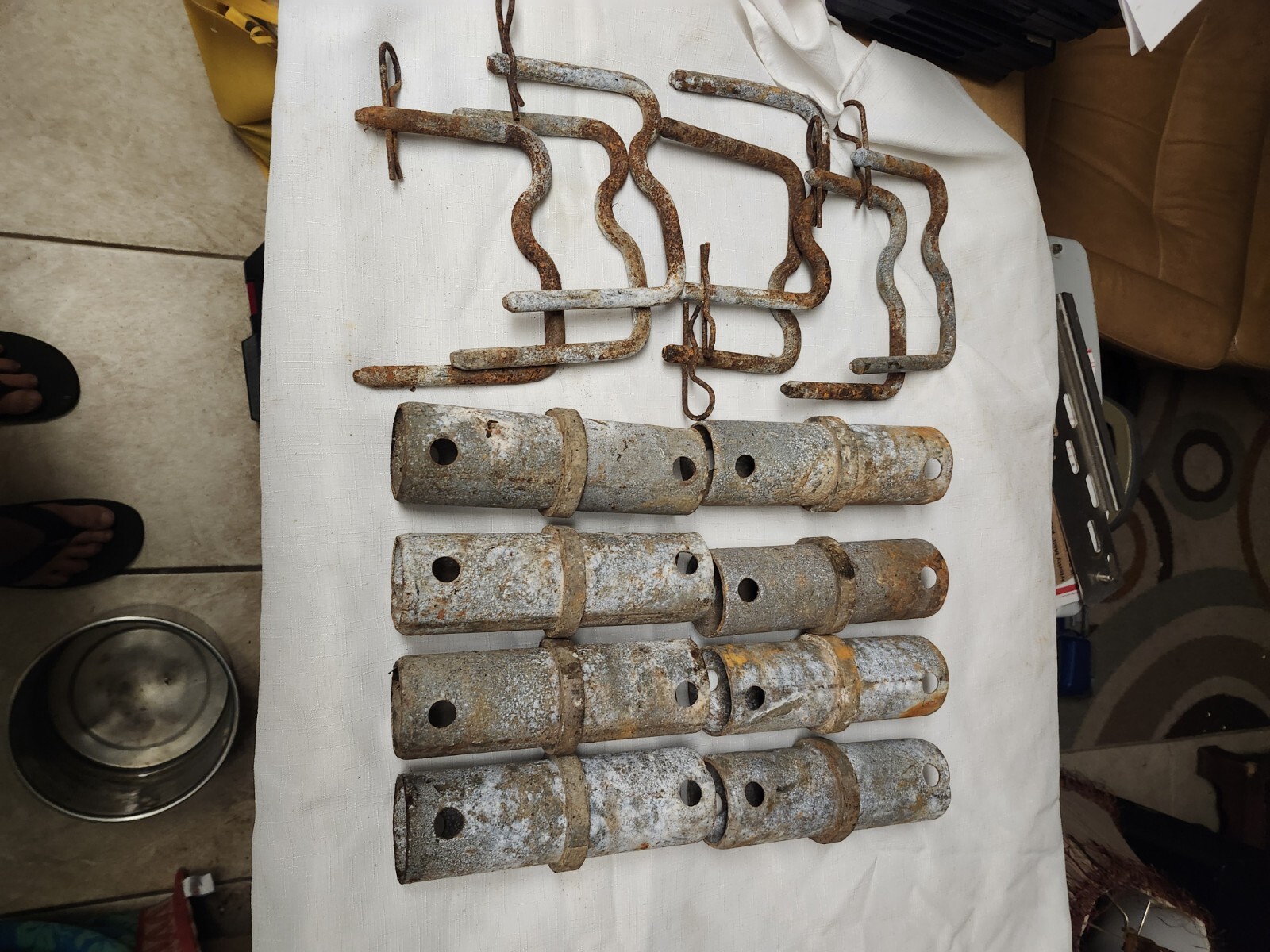 Used Set 8 Galvanized Steel Scaffold Connectors 7 1/2 x 2 3/8" 7 Pins Cotter VGD