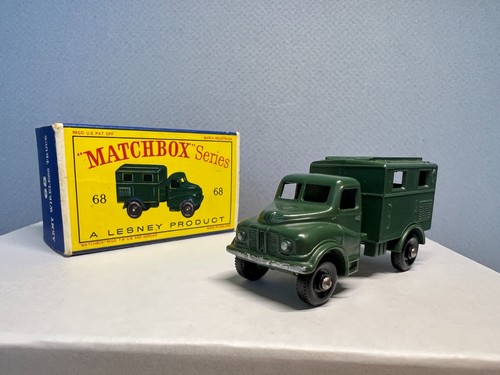 Matchbox Regular Wheels # 48 ARMY WIRELESS TRUCK *HTF D BOX* - Picture 7 of 10