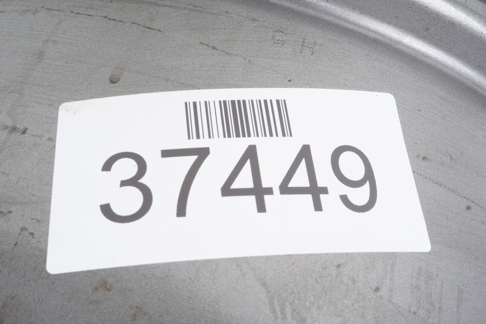 2014 - 2018 Maserati Ghibli 18" OEM Rim Wheel Rear 96001 670010981
