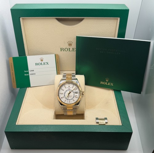 Rolex Sky-Dweller 326933 42mm White Dial 18k Yellow Gold/Stainless - 2020 Set