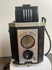 1940s Brownie Reflex Synchro Kodak Camera With Strap, Twin Lens, Press Camera
