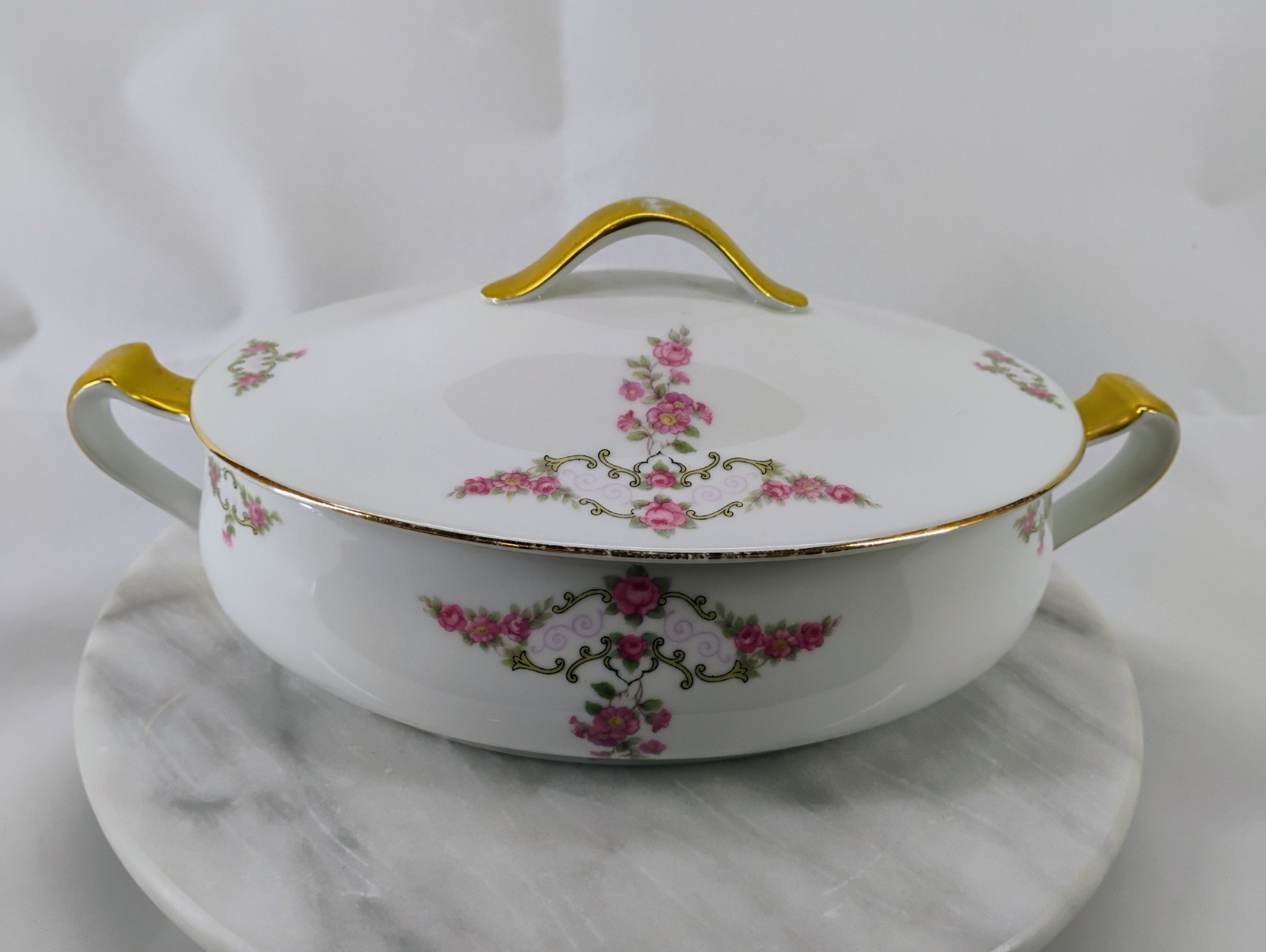 Vintage 1920s Eamag Bavaria China 8 Inch Oval Covered Dish Pink Floral W Gold