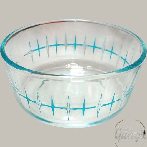 Pyrex Glass Bowl VTG #7201 Scarce Starburst Design 6" 4 Cup Kitchenware Mix Bake