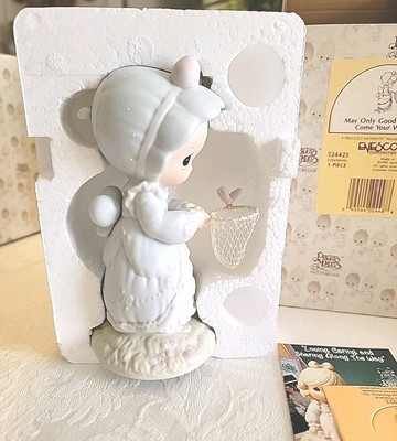 Precious Moments  May Only Good Things Come Your Way  Figurine 1990 Estate 