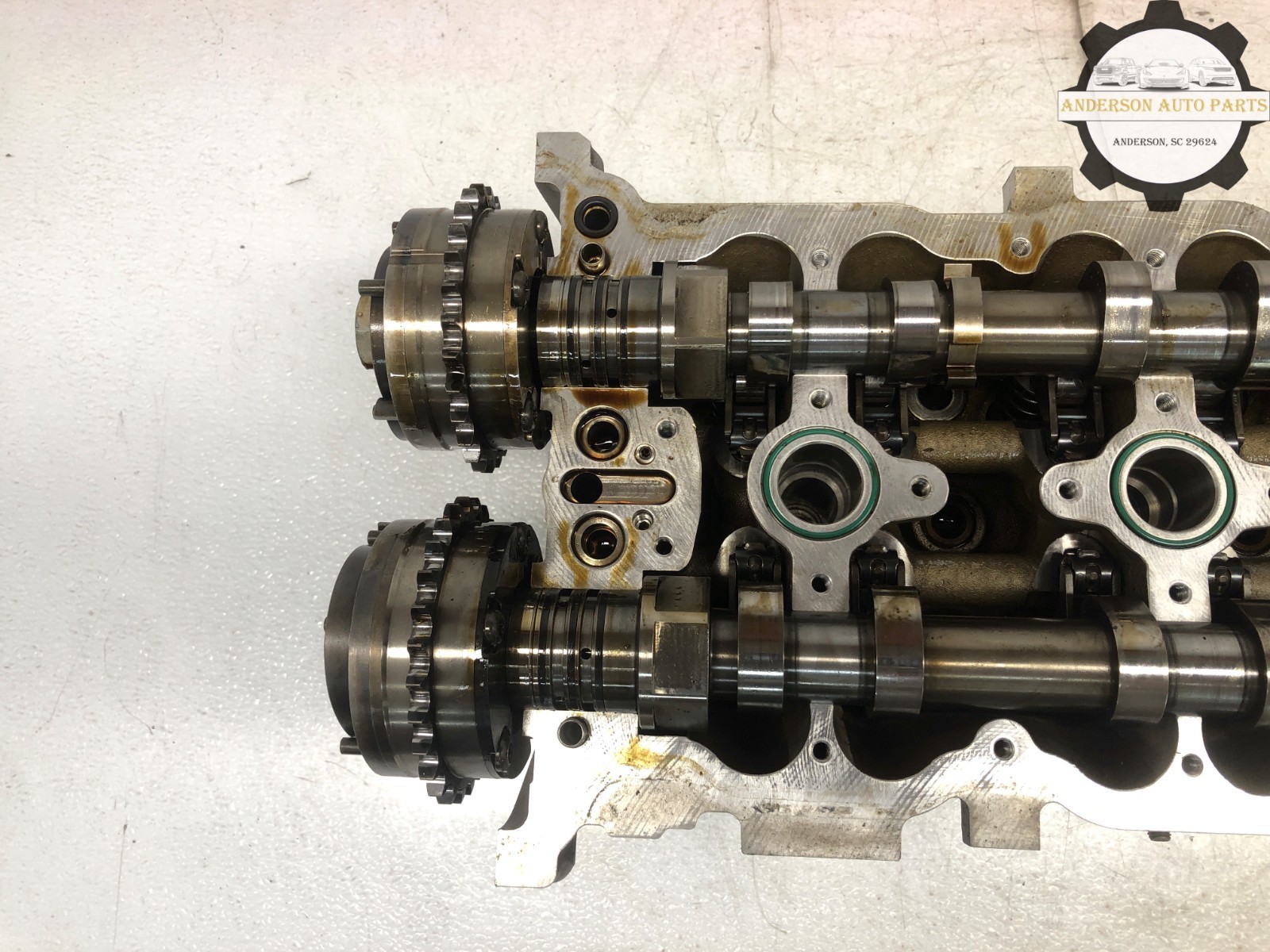 2014-2017 MASERATI QUATTROPORTE GTS 3.8L V8 RIGHT ENGINE CYLINDER HEAD CAMSHAFTS