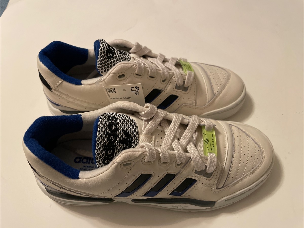 NWT adidas Torsion Comp Tennis Big Kids Size 4 Leather Shoes NWT adidas Torsion Comp Tennis Big Kids Size 4 Leather Shoes