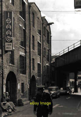 Foto 6x4 Isaac Student Hostel, Dublin Mountjoy Photo aufgenommen 1979-08 um 1979