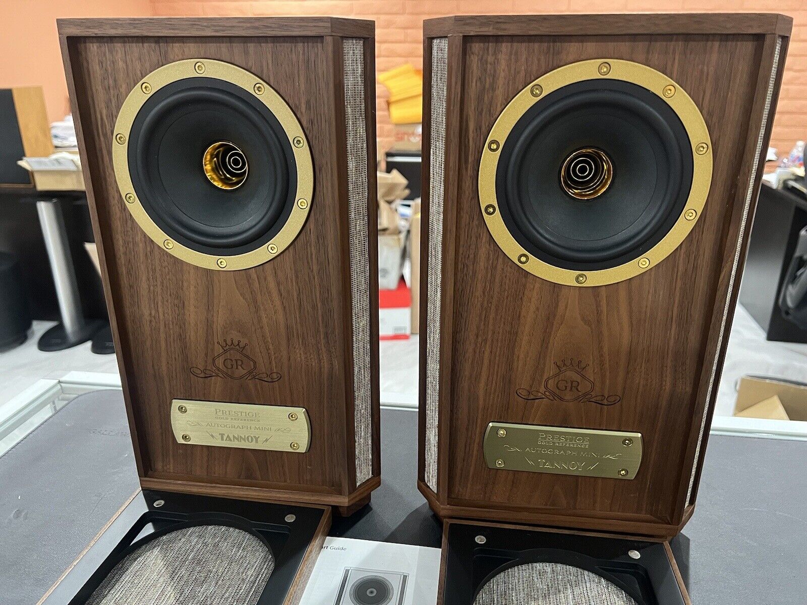 Tannoy Prestige Autograph Mini GR (Oiled Walnut) Bookshelf Loudspeakers Open box