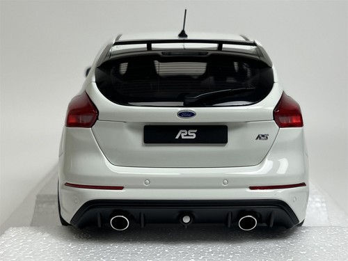 Ford Focus Rs 2016 Frozen Blanco 1:18 Escala Autoart 72951 - Imagen 4 de 12
