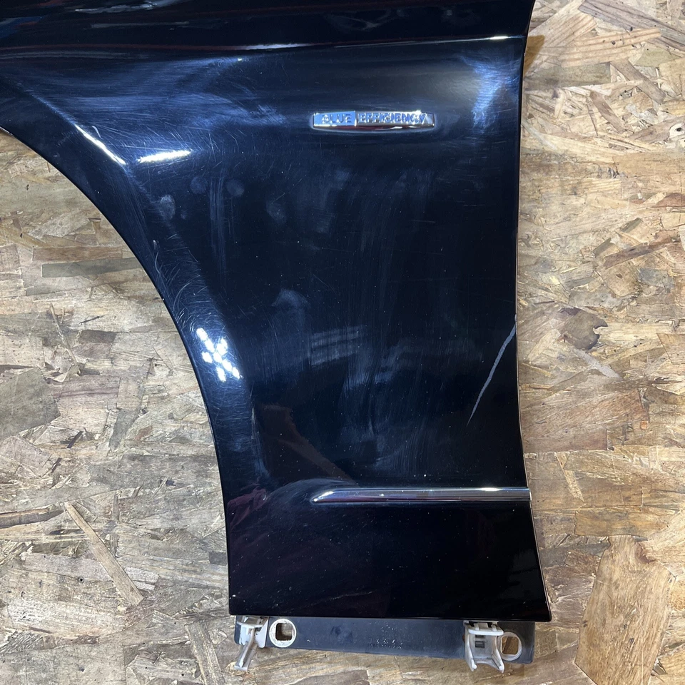 Panel de guardabarros delantero izquierdo del lado del conductor 10-16 Mercedes Benz Clase E W212 E350 OEM Foto 2 de 4