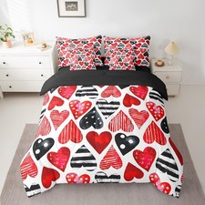 Valentine's Day 7 Piece Bedding Set Full Size Red Black Heart-Shaped Comforte...