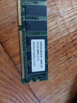V826632k24satm 256mb 2ggmhz