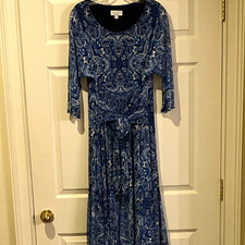 Signature by Robbie Bee XL Blue/White Paisley Knit 3/4 Sleeve Maxi Dress Belted