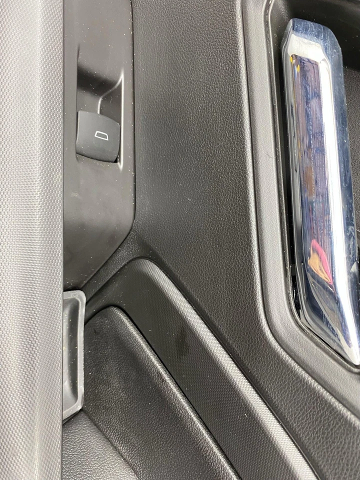 2024 GMC CANYON OEM RH REAR RIGHT DOOR TRIM PANEL | BLACK - Изображение 4 из 4