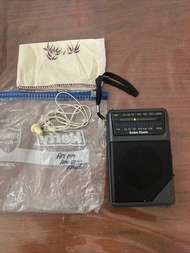 Original VTG Radio Shack 12-454 Optimus Black AM/FM Pocket Radio W ...
