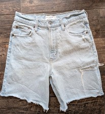 Abercrombie Fitch The 7" Dad Short High Rise Light Wash Denim Shorts Womens 27