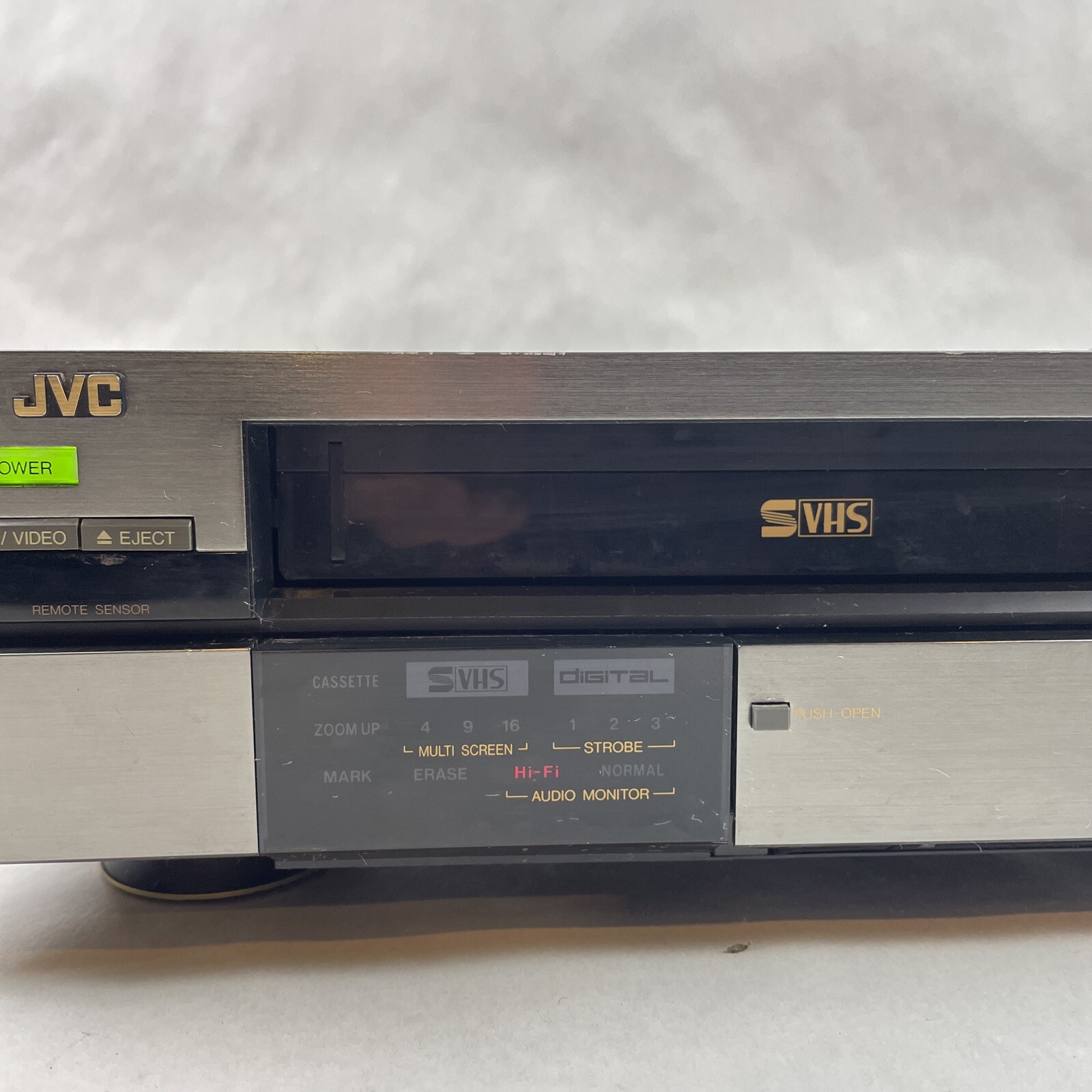 JVC HRS8000U Super VHS/SVHS VCR Player Powers On BUT Selling As