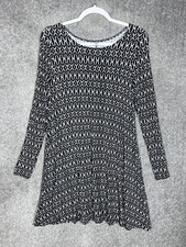 Old Navy Swing Dress Womens Size Small Black Geometric Stretch Long Sleeve