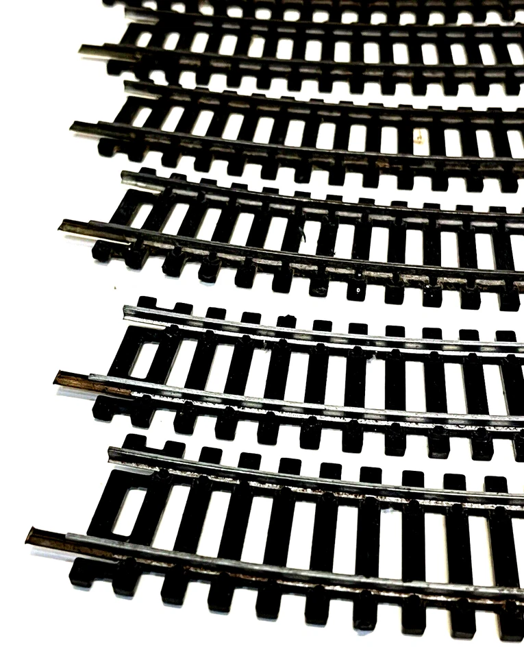 Lima 00 Gauge 10 x Curve Train Tracks - Image 2 of 4
