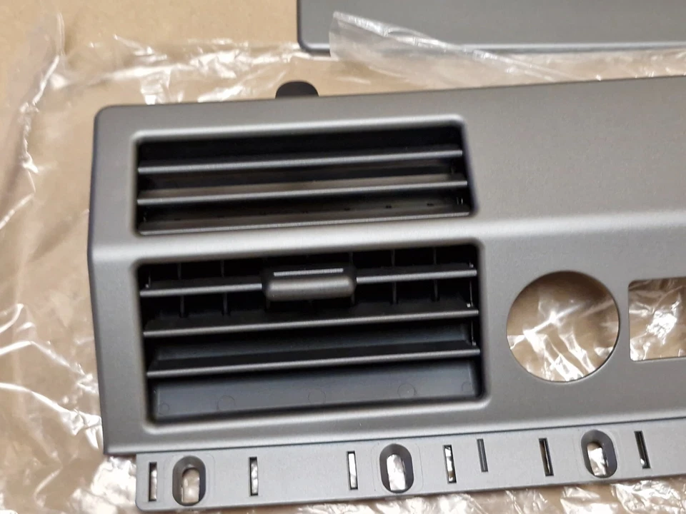 BMW E66 E67 Fresh Air Grille Right Dark Silver Interior 64226905342 Genuine NEW - Image 3 of 4