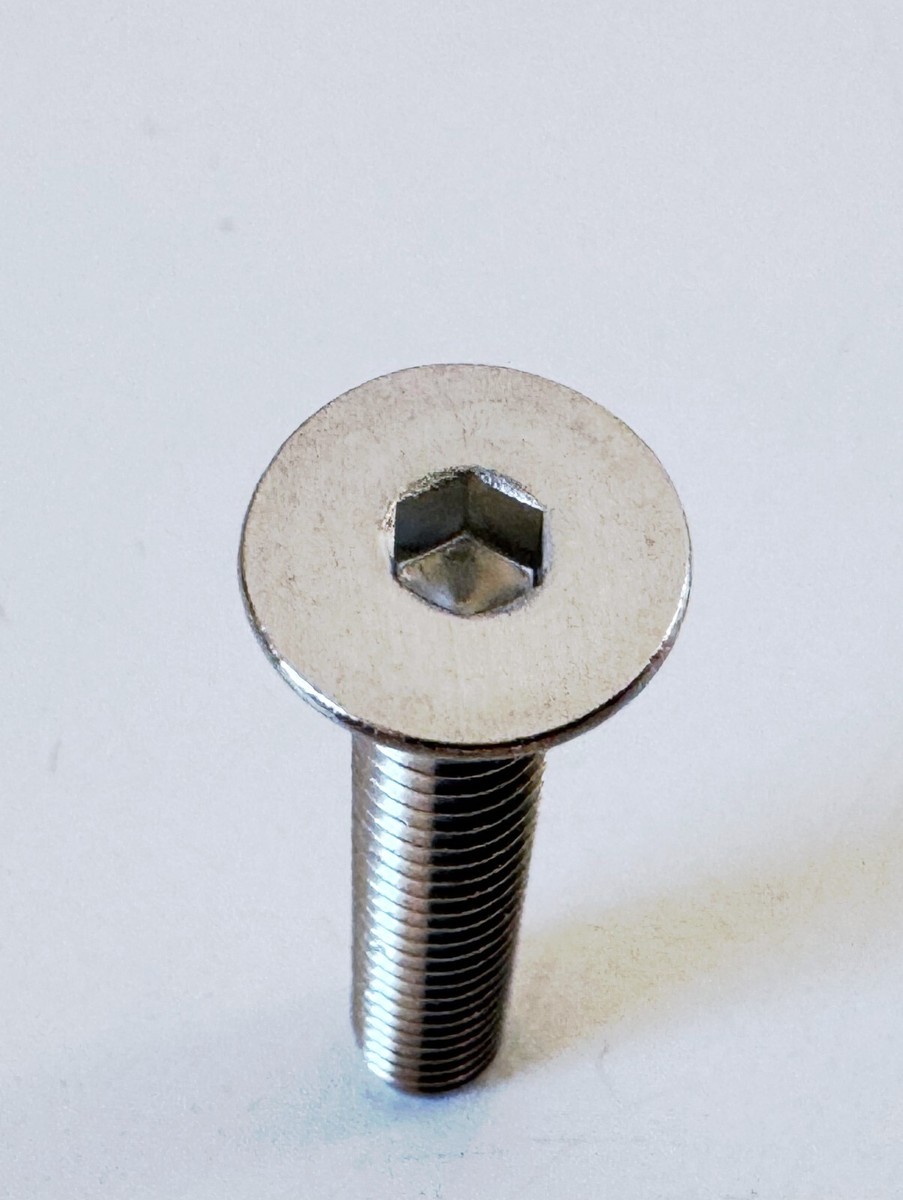 23) McMaster-Carr 1/4-20 X 1.5