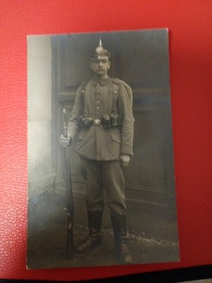 Erster Weltkrieg WK1 Soldat Mit Pickelhaube Und K98 Patronentaschen